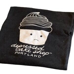 Depressed Cake Shop graphic T size L charcoal grey